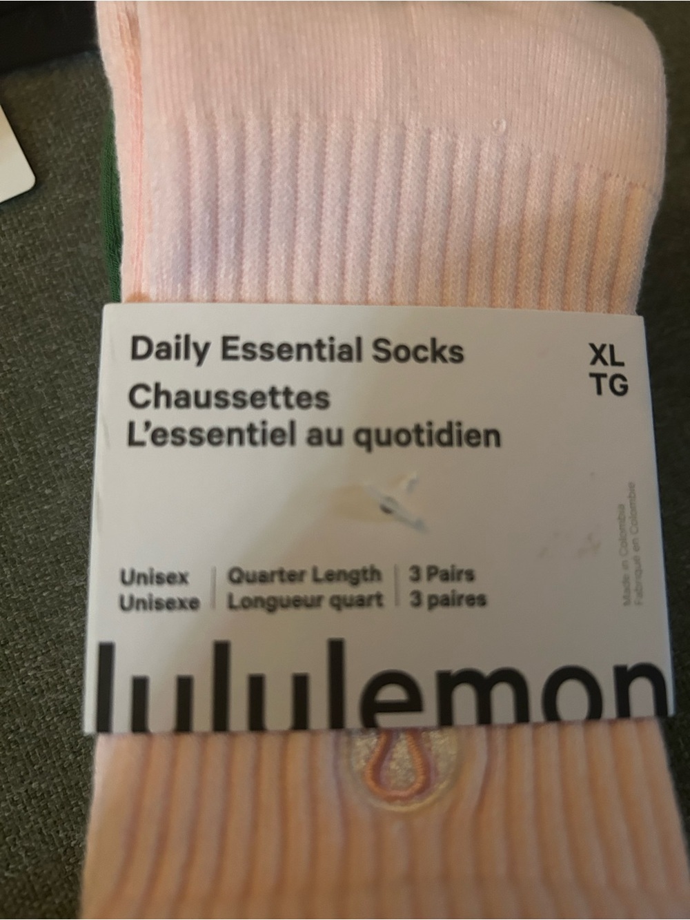 lululemon athletica Clear Everyday Belt Bag, Scrunchie, and Socks Bundle - Picture 3 of 4